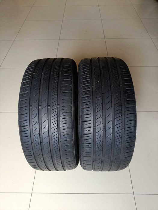 Пара шин б/у 225/40R18 92Y XL Barum Bravuris 5 HM