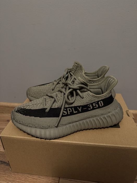 Yeezy boost 350 V2