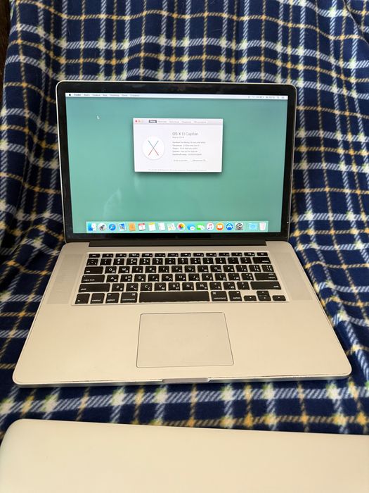 Apple MacBook Pro 15 2015 core i7 16/512