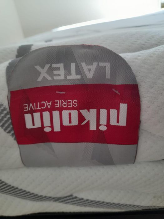 Cama Articulada com motor marca PIKOLIN com a colchão em Látex