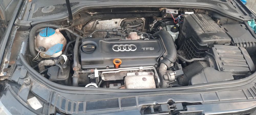 silnik 1,4 TFSI  CAX na części głowica tłoki wał blok