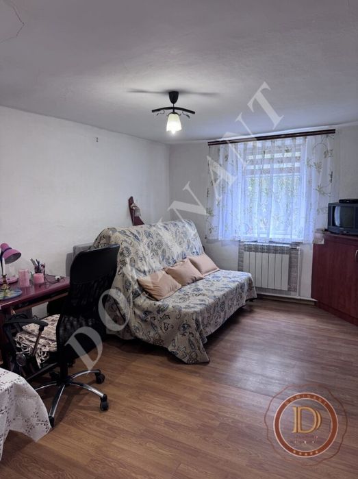 Продаж будунку Дніпровський район