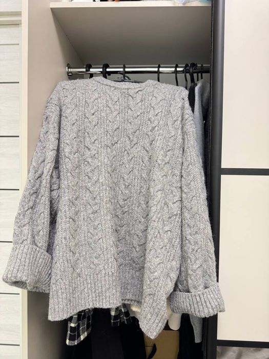 Оверсайз джемпер (кофта) H&M