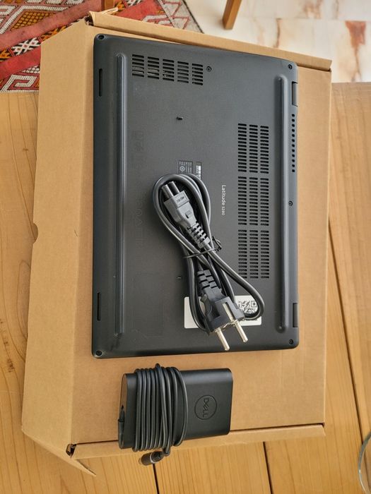 Dell Latitude 5280 i5 7ª-Geração 12,5" Full HD