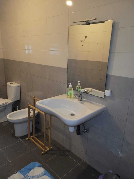 Quarto para Arrendamento em Vivenda – Rés-do-Chão – Santa Iria de Azóia