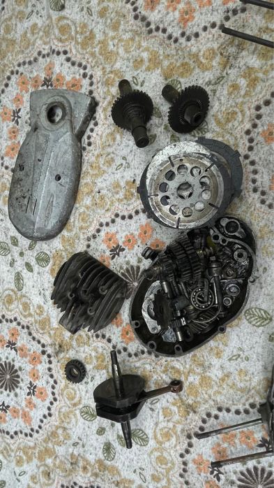 Motor casak de 2v pecas