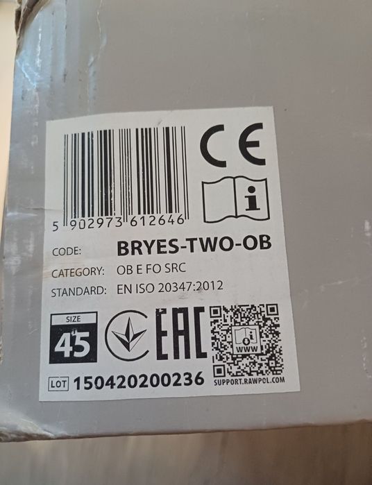 Męskie buty zimowe ocieplane wysokie Reis 45