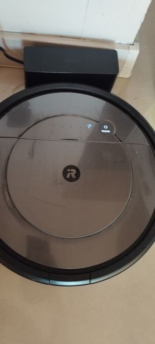 Roomba Combo  irobot vacuum & mop
