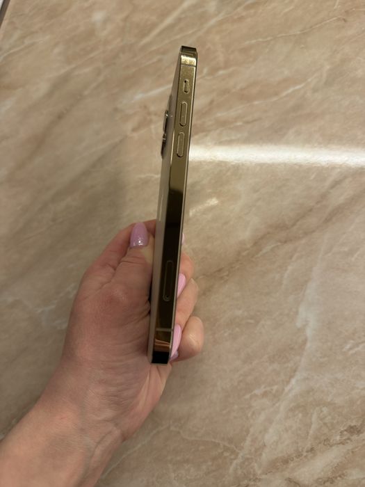 Iphone 12 pro оригінал