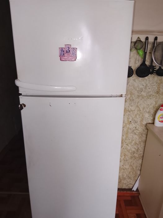 Продам в гарному стані холодильник