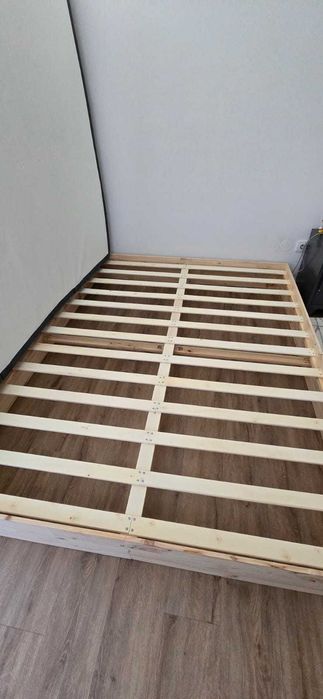 Colchão Emma Original 160x200 mais cama básica em pinho de oferta