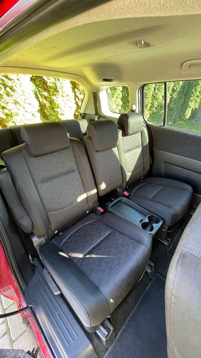 продаж  Mazda 5 2008 року