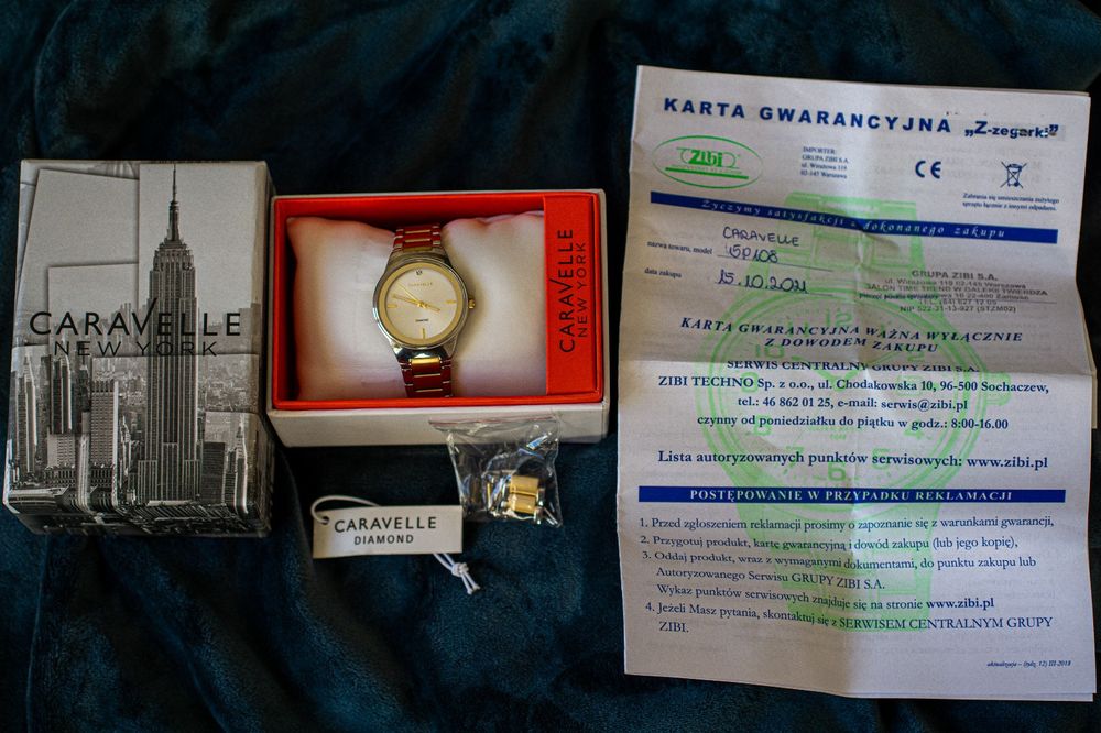 Zegarek damski Caravelle