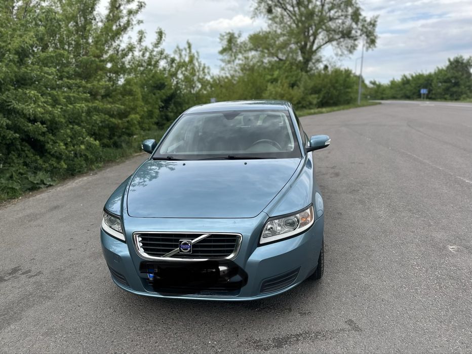 Продам авто Volvo v50