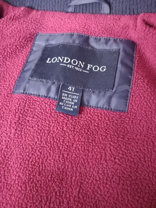 Granatowa kurtka wiosenna 104