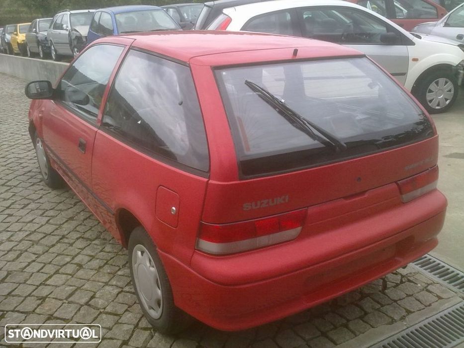 Traseira / Frente /Interior Suzuki Swift 99