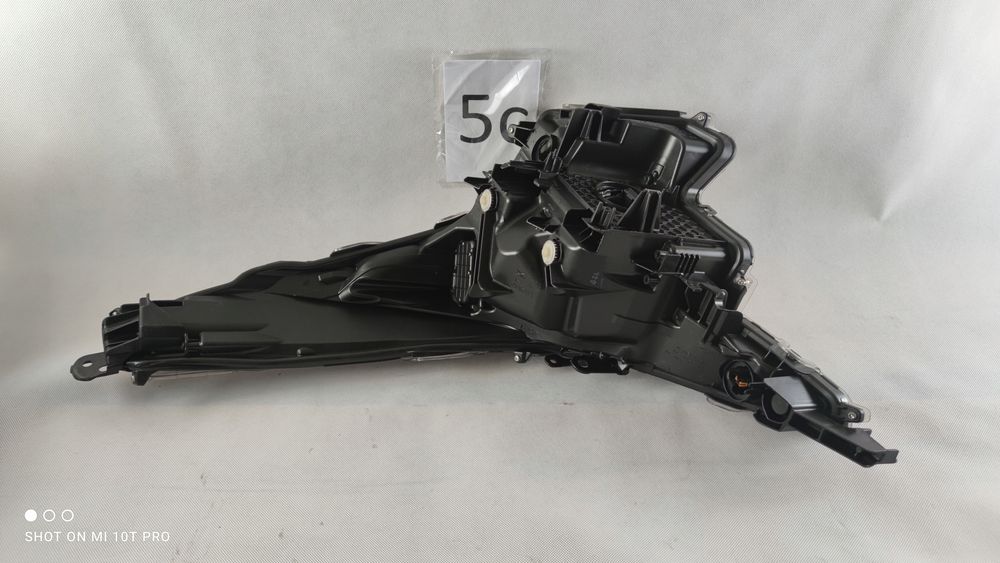 toyota prius iv full led prawy reflektor lampa prawa