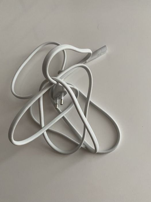 Кабель живлення Apple