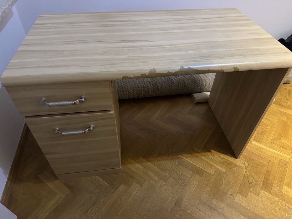 Biurko szkolne  za darno