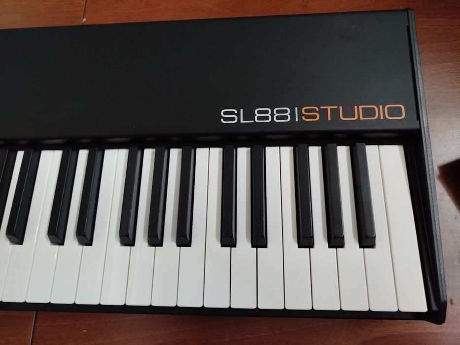 Piano Studiologic SL88 Studio