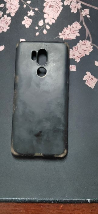 телефон LG g7 thinq