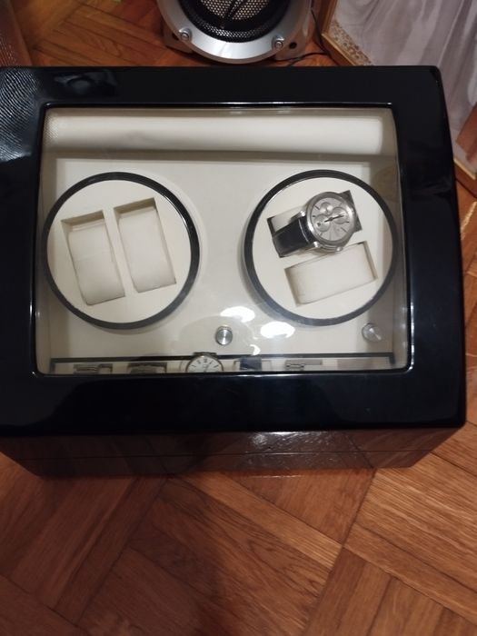 Máquina de Relógios Automáticos