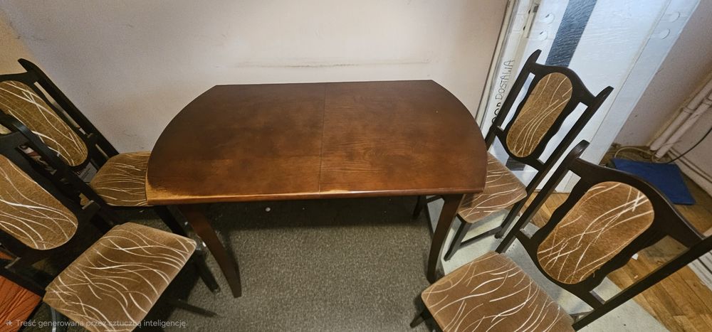 Stół rozkladany drewniany ,4 krzesla