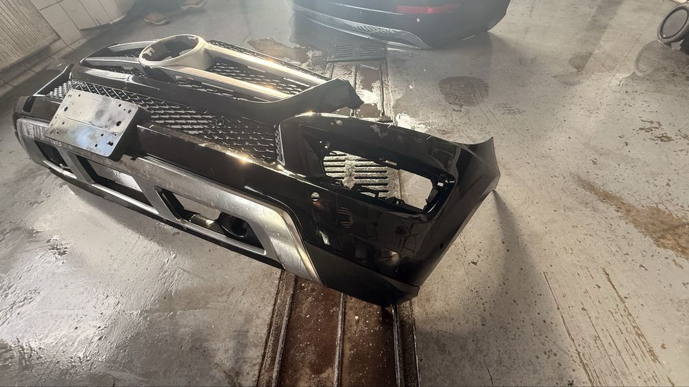 Бампер передній Merecedes Gl x166