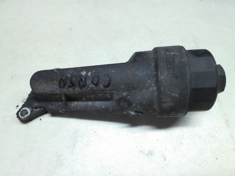 OPEL AGILA A CORSA C 1.2 12V Z12XE OBUDOWA FILTRA OLEJU 90530259 POSIADAM 2SZT