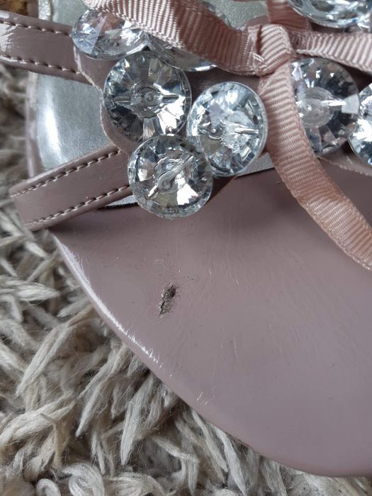 Letnie sandałki Jennifer