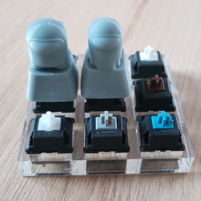 Klawisze Amnog Us-- Ghost/Crewmate