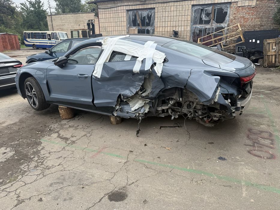 Розборка Audi E-Tron GT prestige