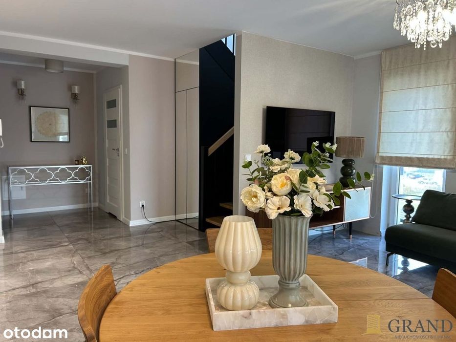 Dwupoziomowe mieszkanie 52,85 m2 | Miejsce postojo