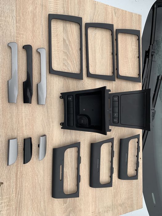 Декоративна накладка, рамка магнітоли, попільничка Гольф 6