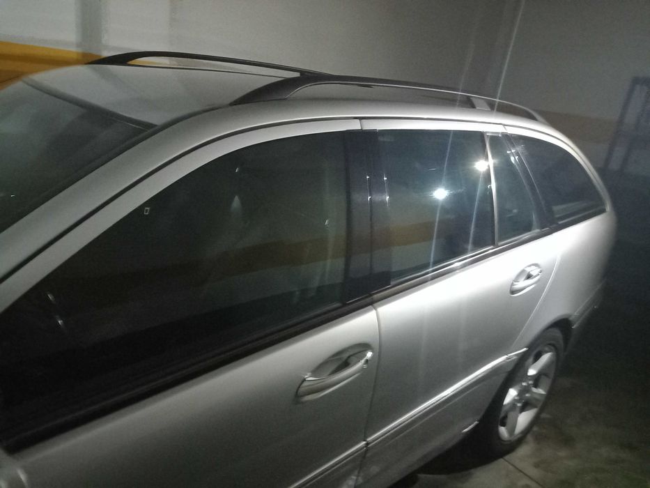Veículo Mercedes Benz