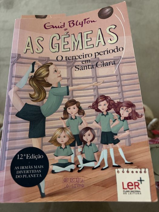 Livros da colecao das gemeas