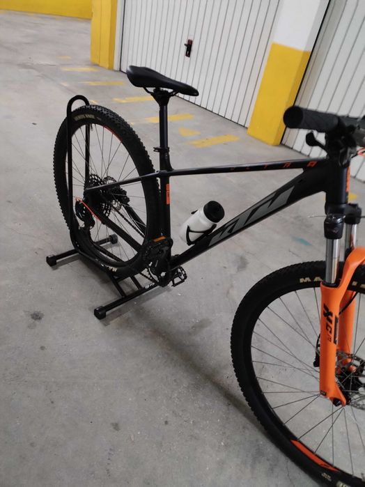 Bicicleta montanha KTM