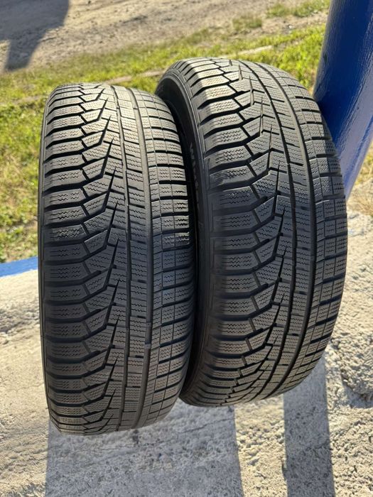 Зимові шини Hankook 215/60 R17