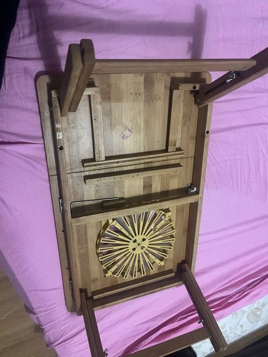 Столик для ноутбука. Дерево. Регулировка