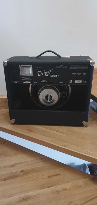 Wzmacniacz (piec) gitarowy Fender Deluxe