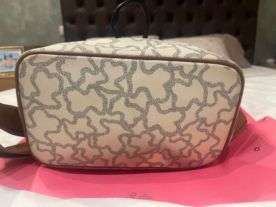 Mochila Tous, totalmente nova! Com certificado de g  e autenticidade!