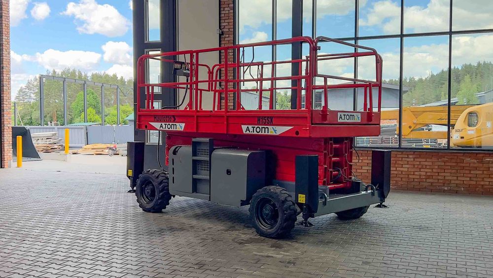 Самохідний ножичний підіймач Haulotte H15SX 2006