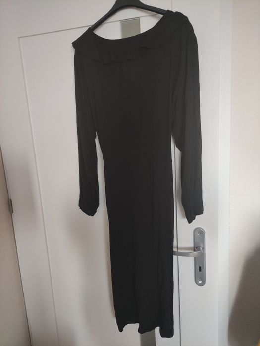 Sukienka czarna długi rękaw asymetryczna Esmara 46