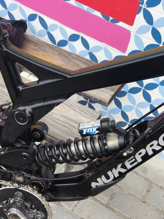 Bike de downhill aceito trocas