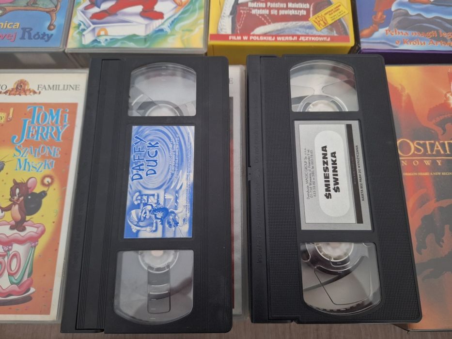 Kasety VHS (kasety video) zestaw.