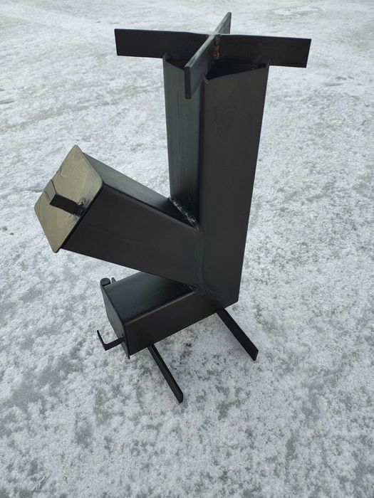 Mały piecyk rakietowy