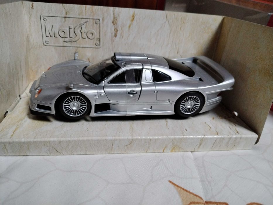 Brinquedos - Automóveis/Motas 4X4 miniatura Burago / Outros