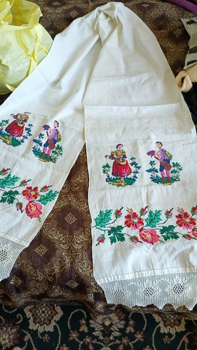 Дефети  можливо, рушник вишитий, рушник вышитый, вышивка старая, вінт