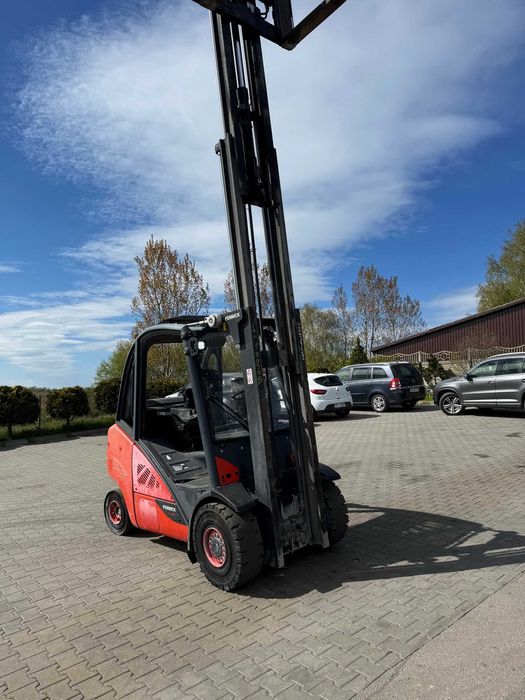 LINDE H35T EVO LPG Triplex вилковий навантажувач з ходу 4,7 м, позиціонер вил 2017 року