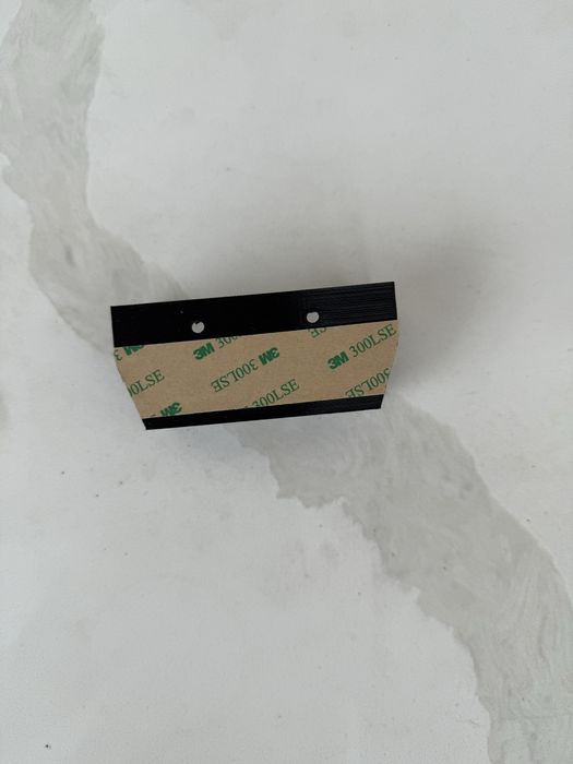 Uchwyt do Apple TV 4k 2022- druk 3D, wentylowany, montaż taśma/śruby